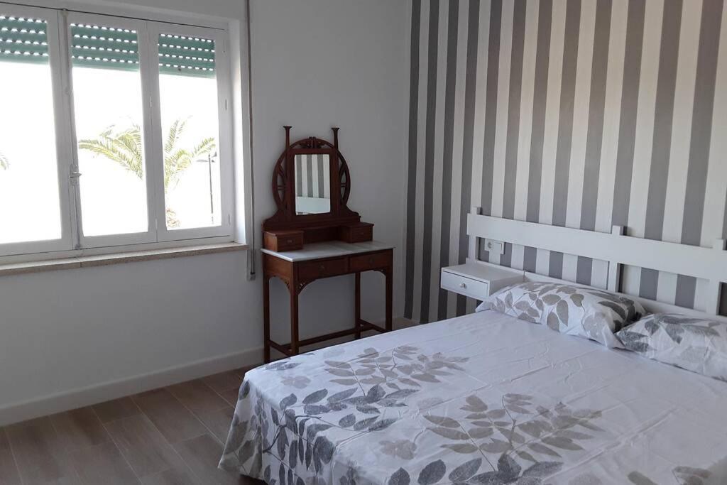 Piso En Primera Linea Con Wifi Y Vistas Al Mar Lo Pagán Dış mekan fotoğraf